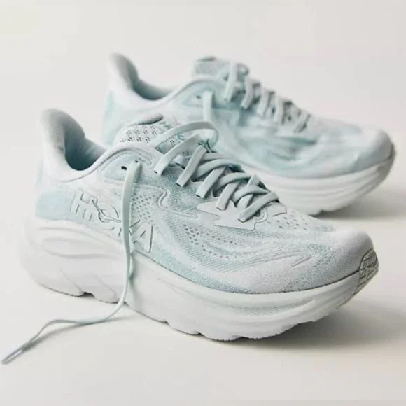 HOKA ONE ONE CLIFTON 10 sneakers - Picture 4 of 16